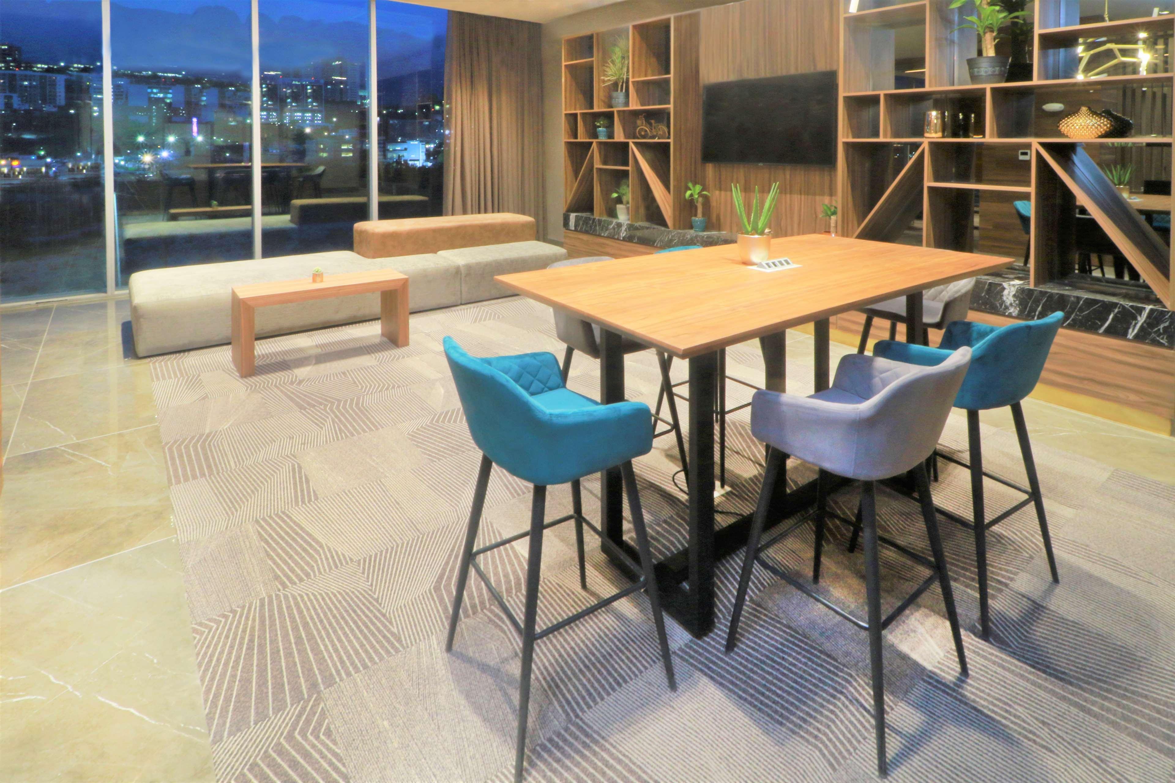 Hilton Garden Inn Monterrey Obispado Kültér fotó