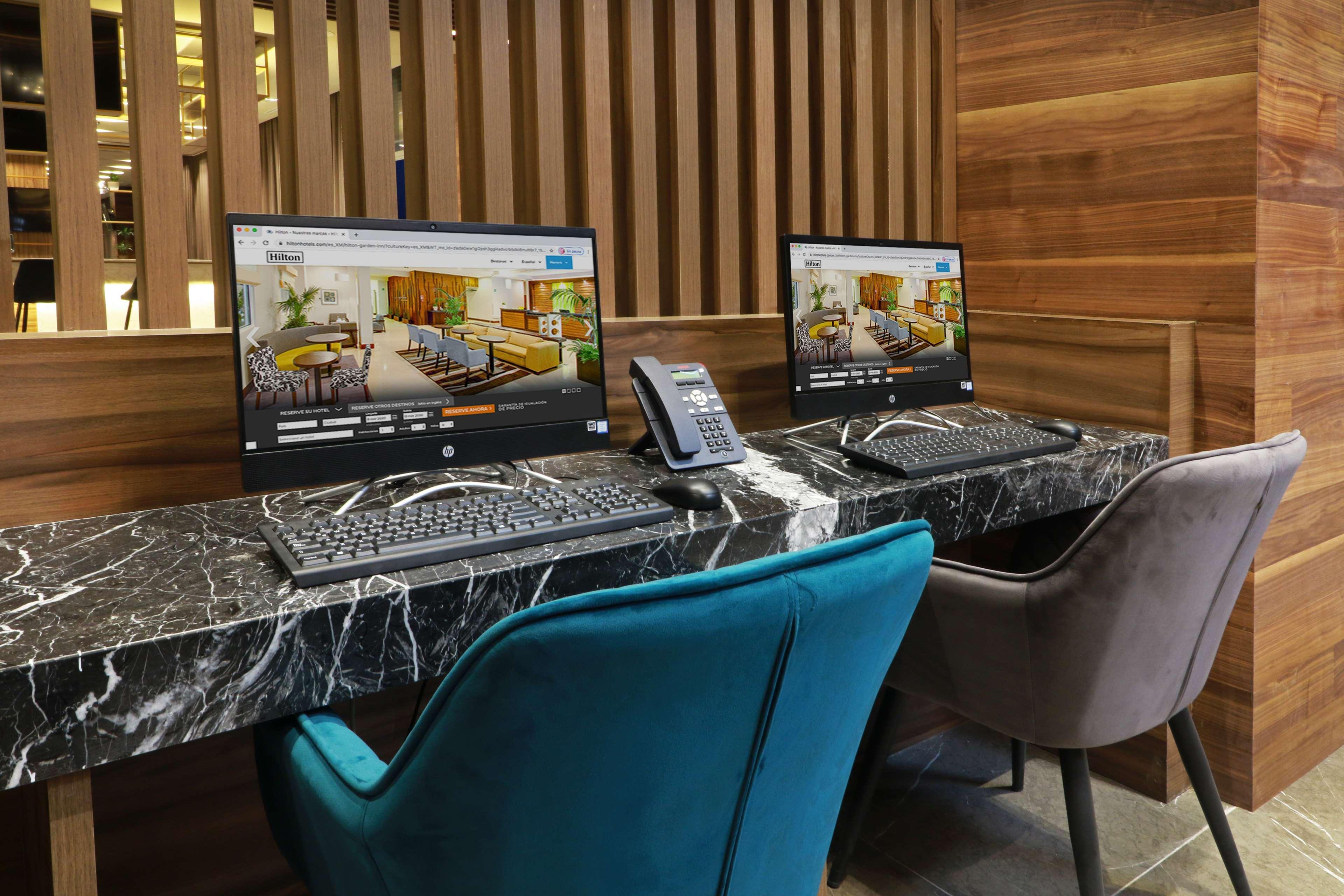 Hilton Garden Inn Monterrey Obispado Kültér fotó